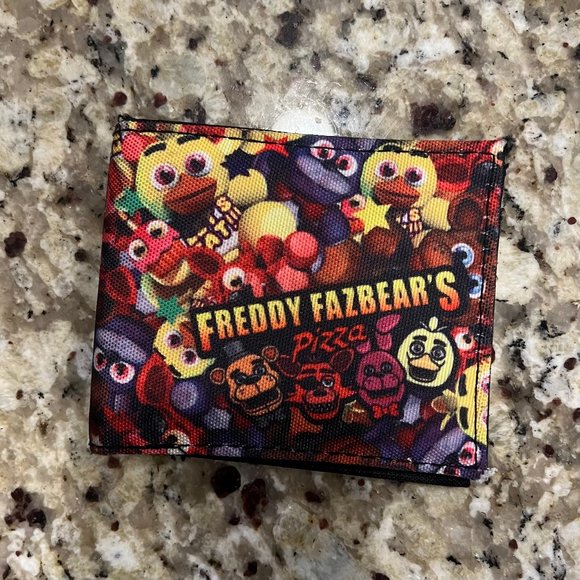 FNAF Five Nights at Freddy's wallet - Picture 1 of 3